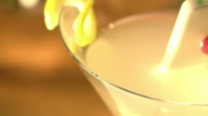 Pd.id the gadget to check the status of your drink