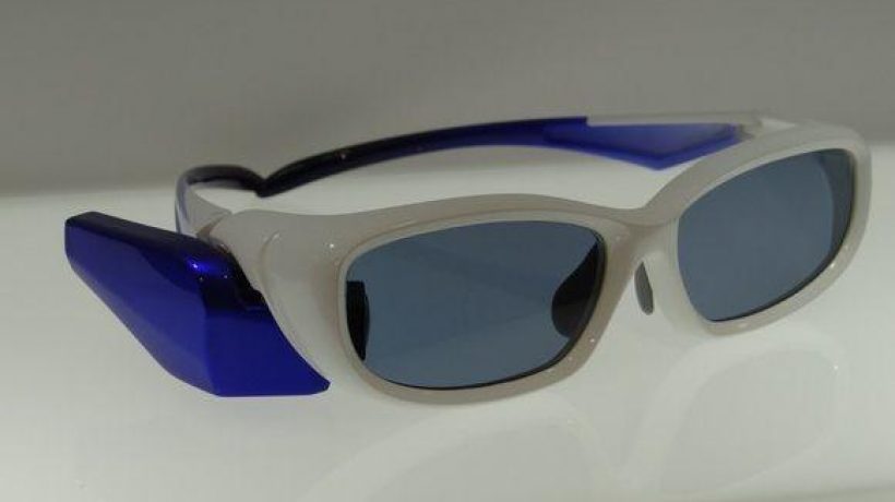 Toshiba’s glasses are like the Google Glass but less intelligent