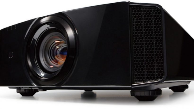 Full HD vs 4K / UHD projectors