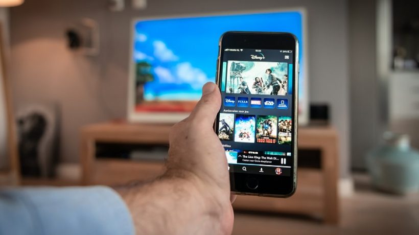 How to Mirror Phone to TV Without Wi-Fi?