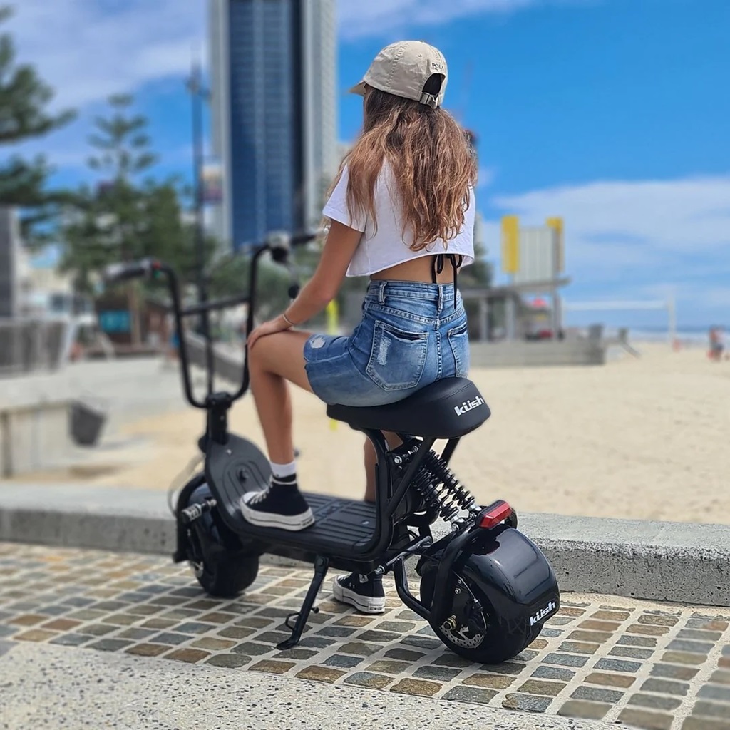 How to Choose an E-scooter for Adults with Seat
